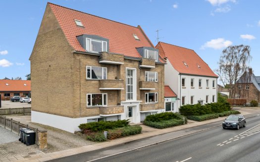 Til _ejendomme - nørre boulevard