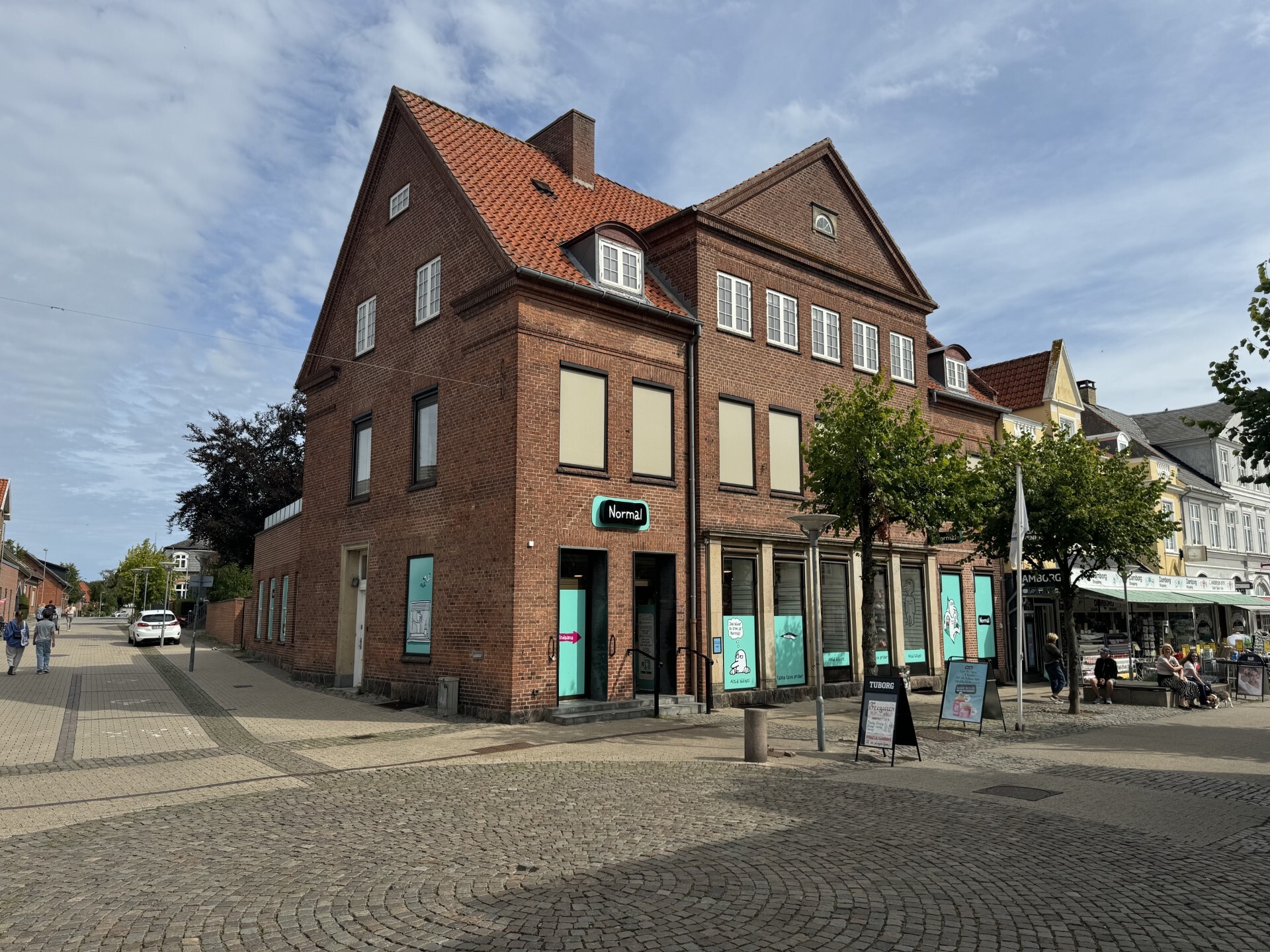 ffcc9743-50cf-466a-86f7-2fc41752ca35